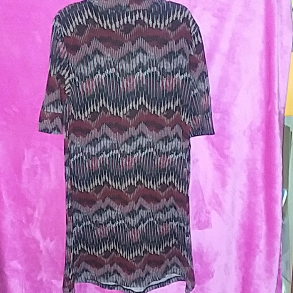 IZ BYER CALIFORNIA RED PATTERNED DRESS - Picture 3 of 3